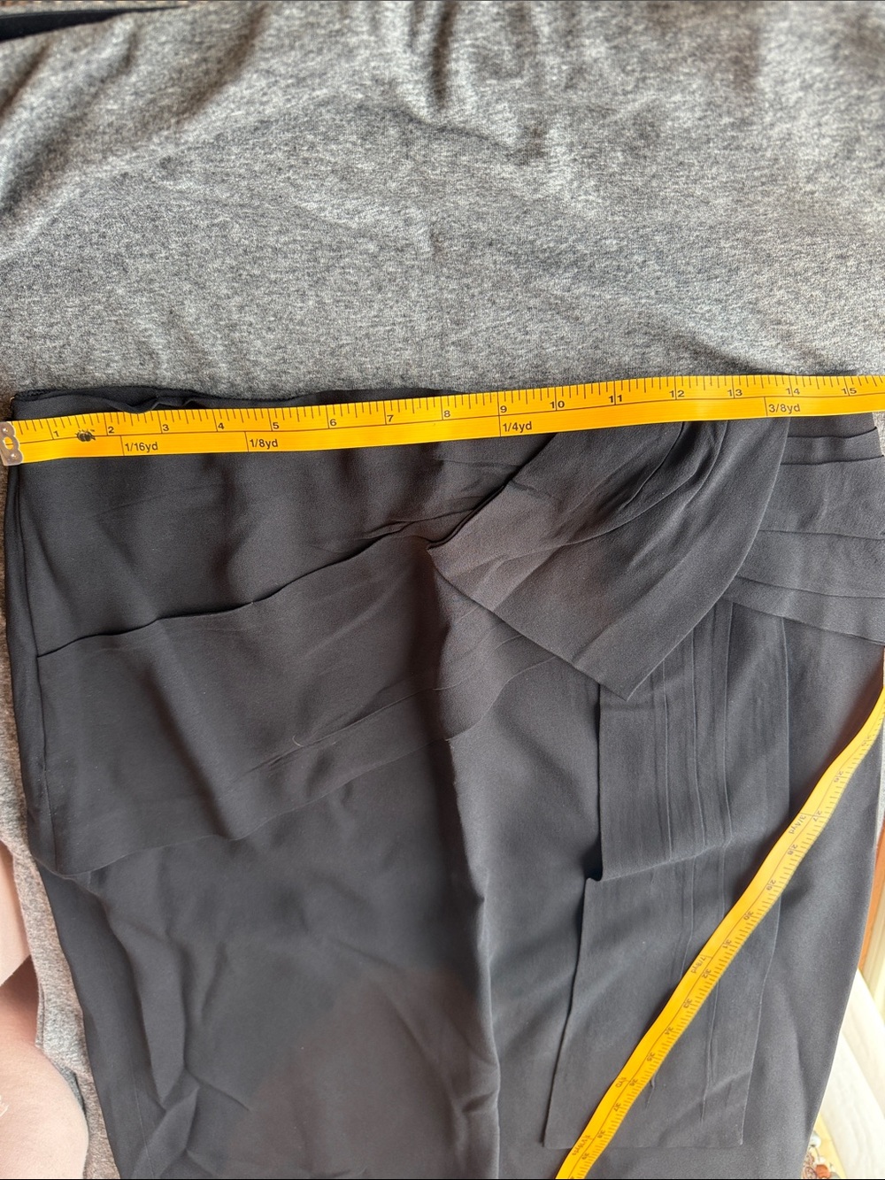 Prada Black Midi Tie-Waist Skirt - Picture 3 of 9